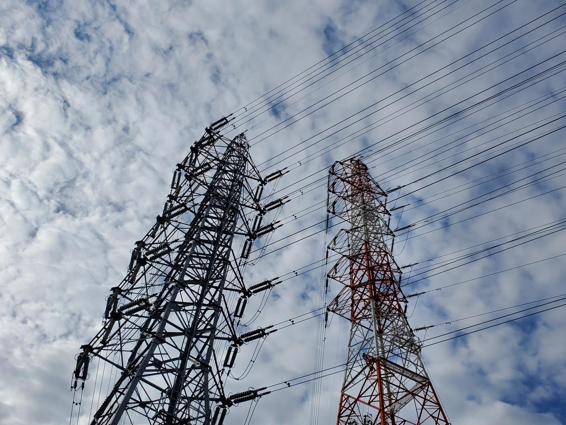 特別高圧とは！低圧・高圧との違いや電圧・料金の仕組み解説