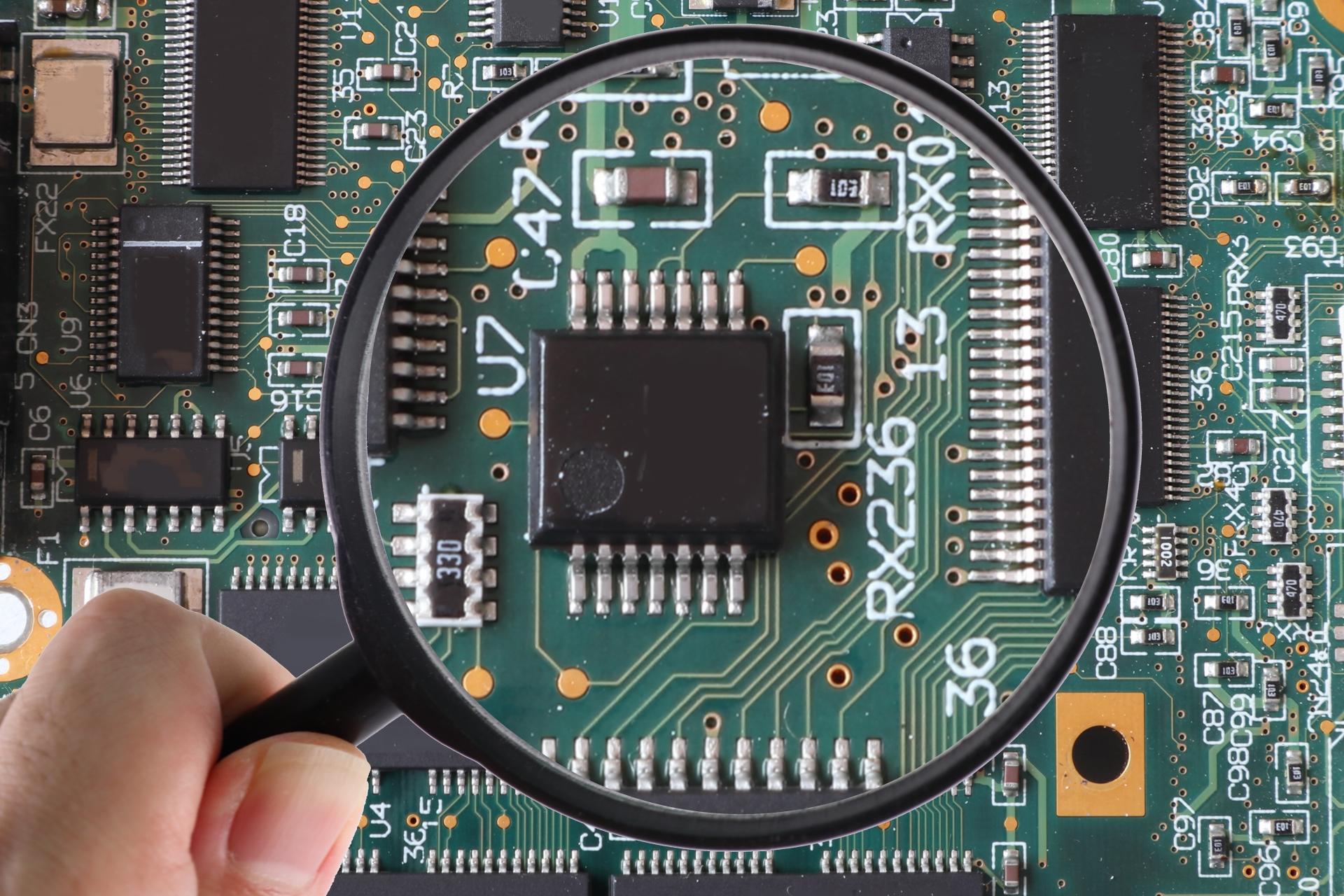 半導体とは何かわかりやすく解説！種類や仕組みとなぜ足りないか